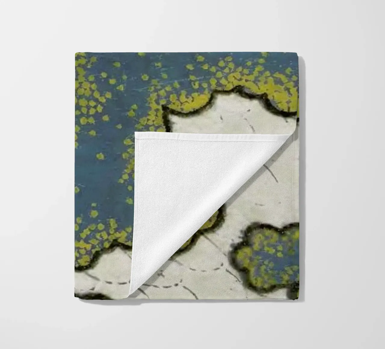 Shin-Bijutsukai - Pattern beach towel by Vintage by JUNIQE