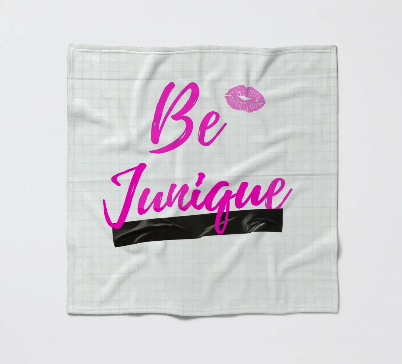 BE JUNIQUE Fleecedecke von Einfach Uebel