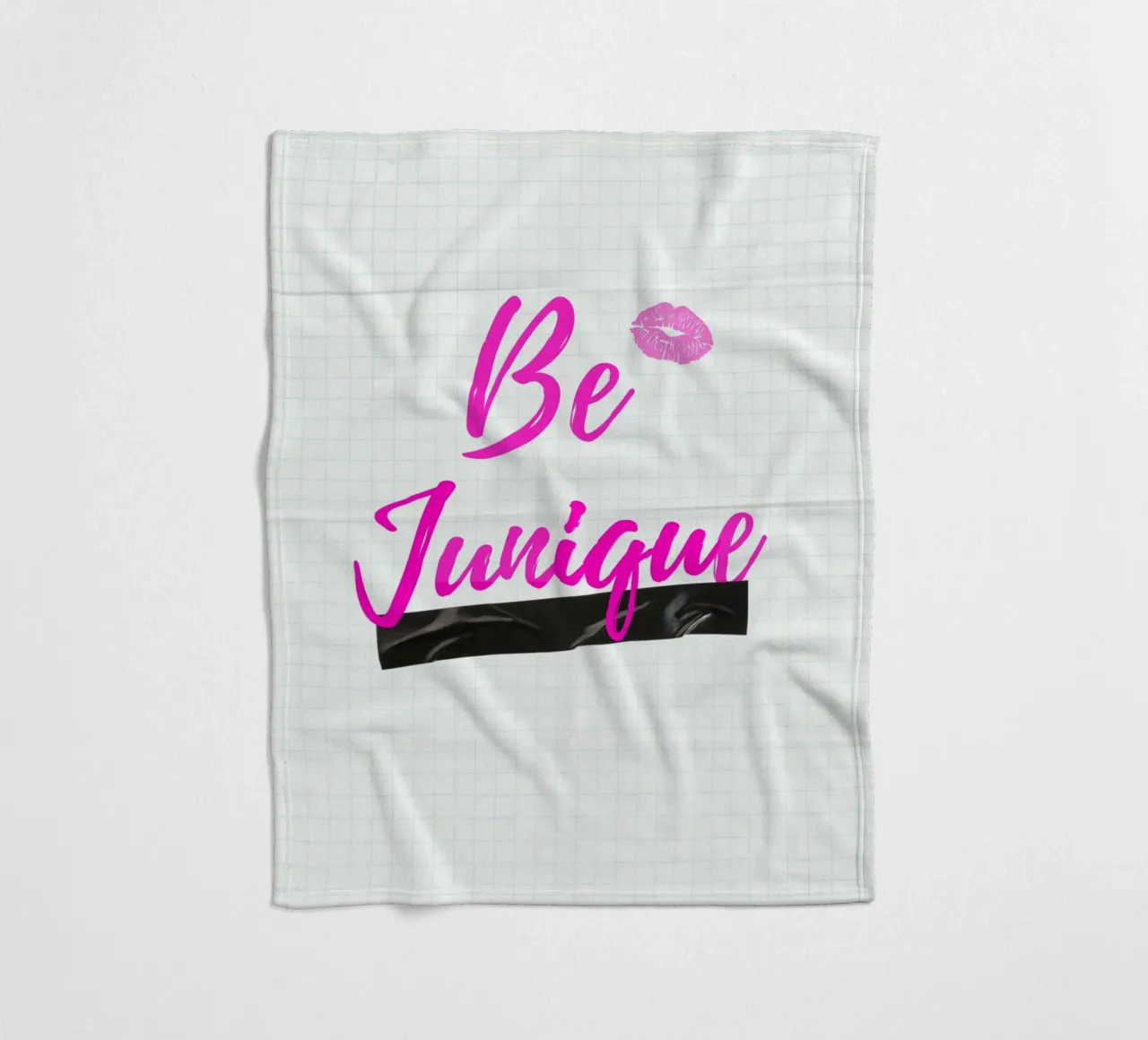 BE JUNIQUE Fleecedecke von Einfach Uebel