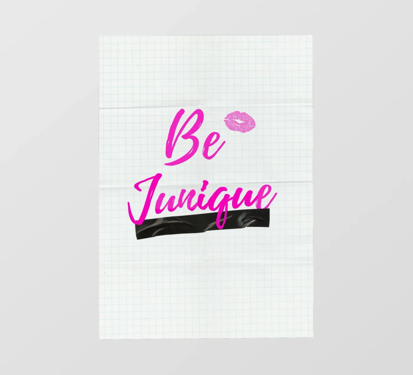 BE JUNIQUE pellicola backlit da SMRT STUDIO