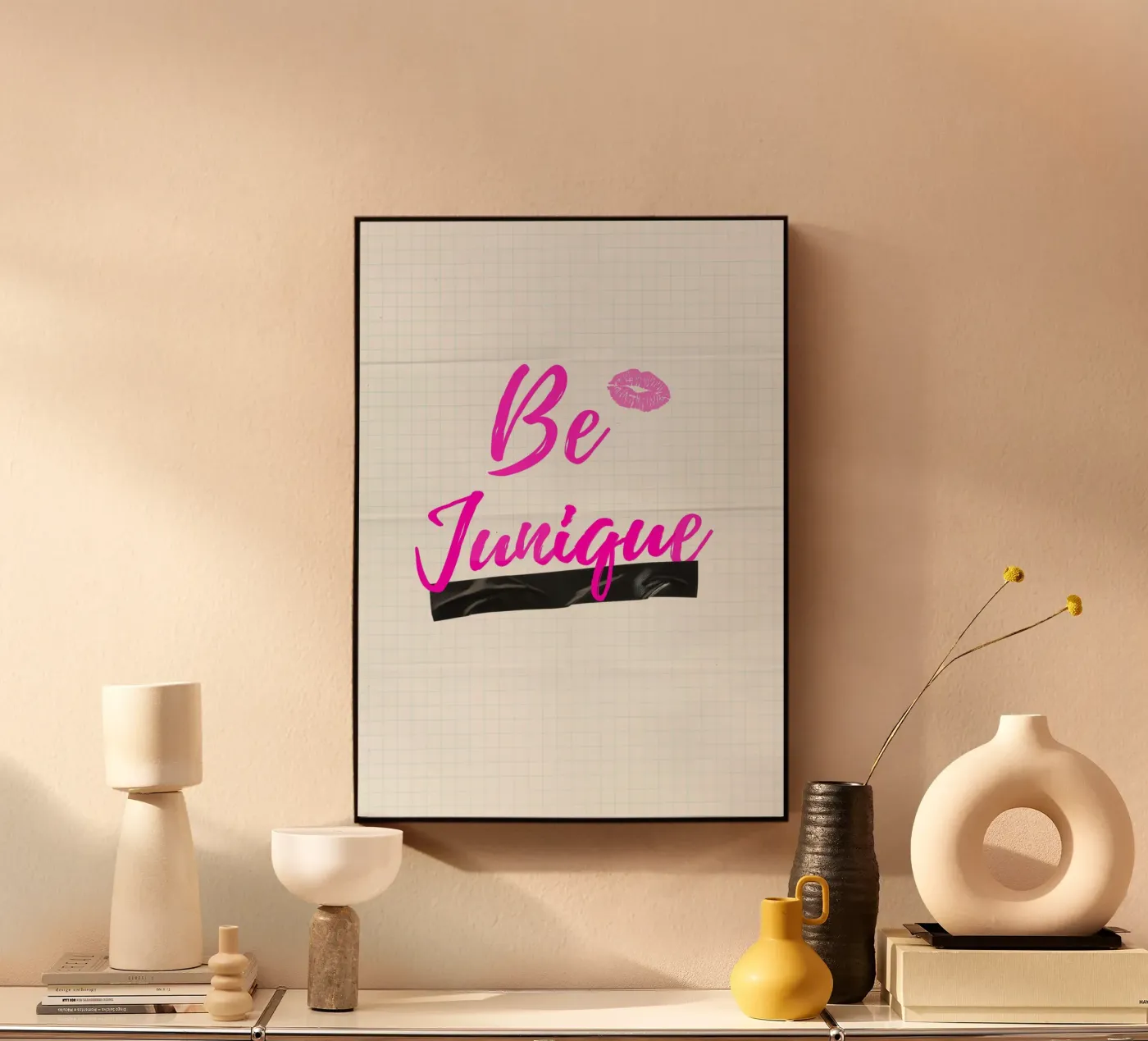 BE JUNIQUE Acryl-Glas von SMRT STUDIO