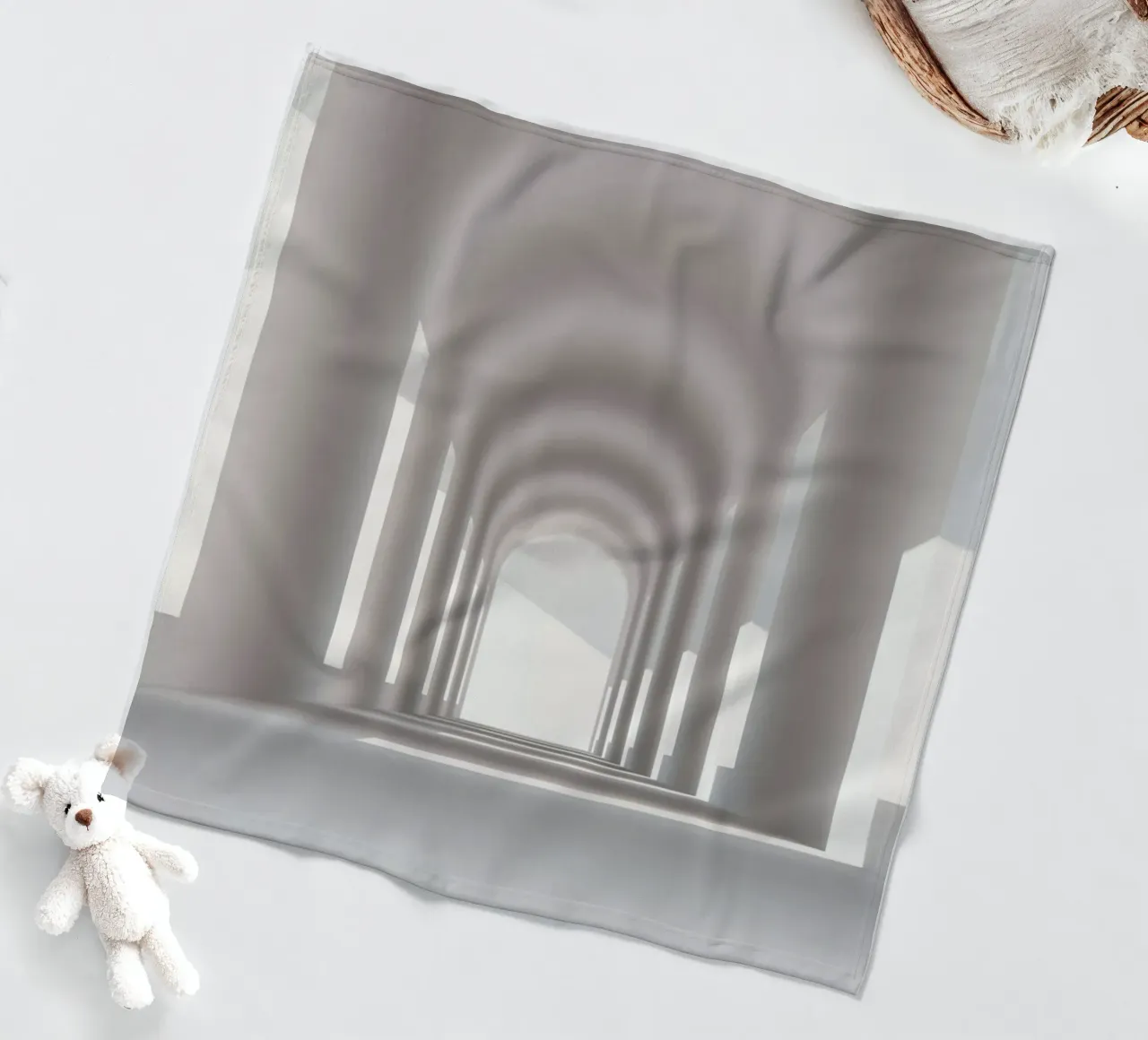 Archi di corridoio ad arco coperta in pile da Earthly Visions