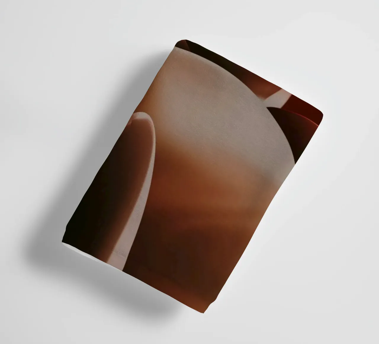 astratto simile a un petalo asciugamano da bagno da Earthly Visions