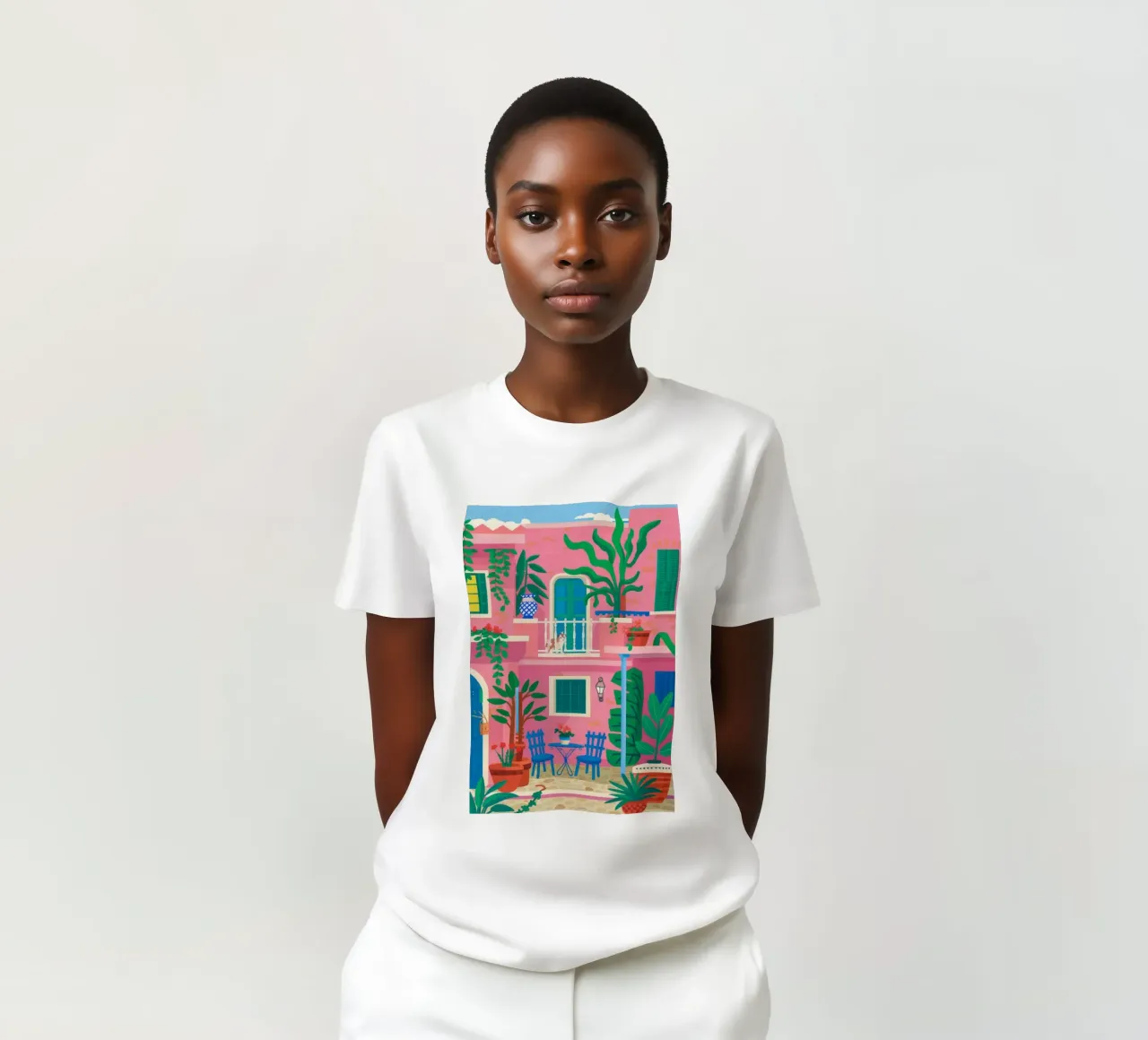 Beatitudine del balcone fucsia t-shirt da Lumi Eyes