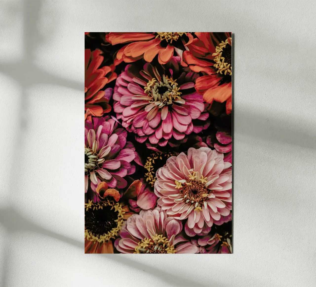 Bouquet di fiori colorati alluminio dibond da Ingrid Beddoes