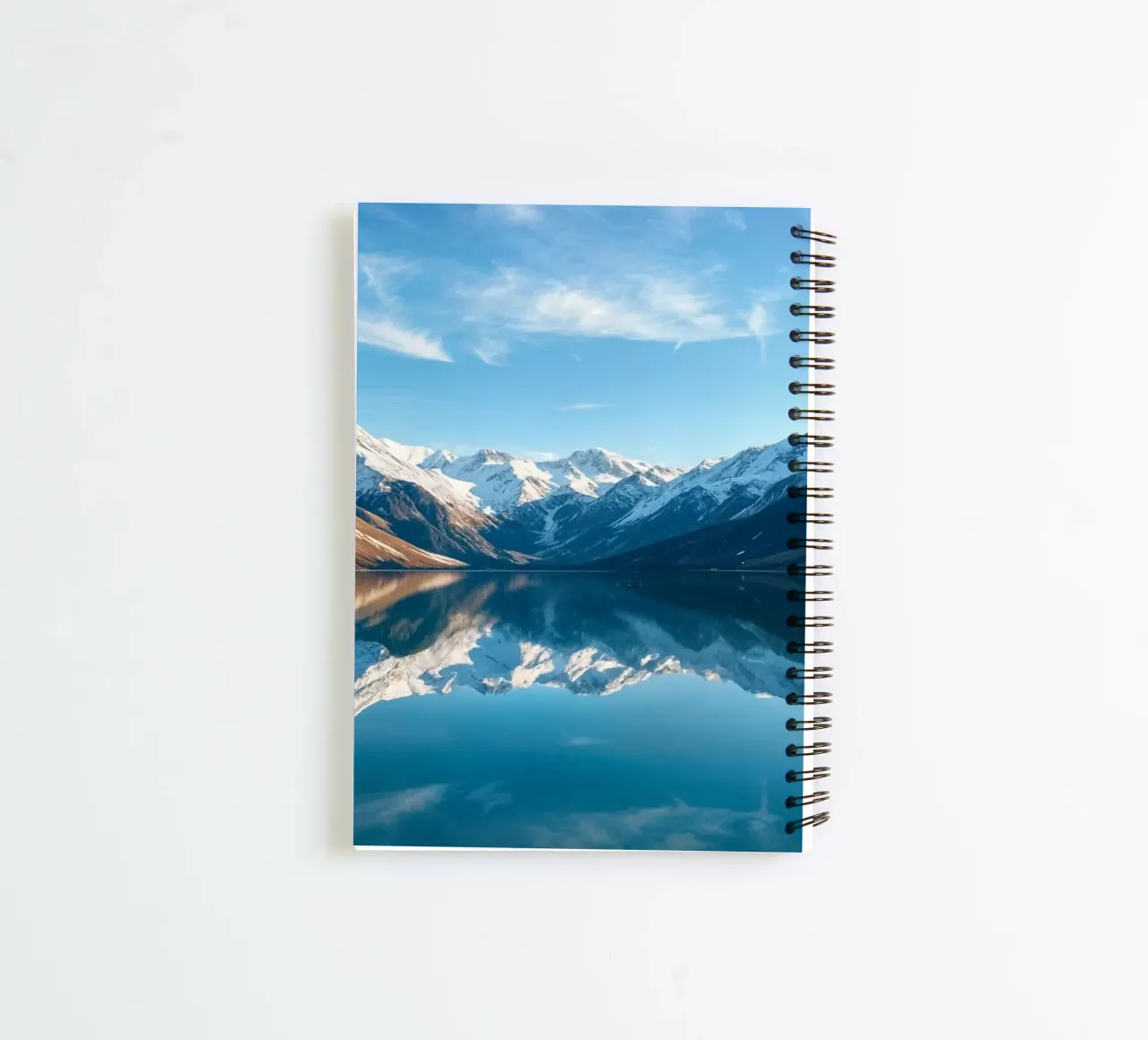 Stilstaand meer notitieboek met spiraal van Wild Beauty