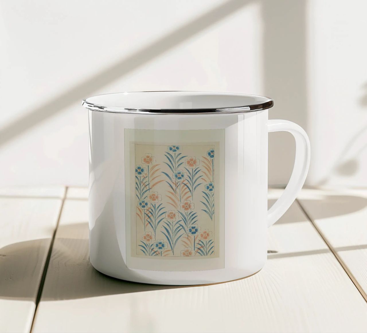 Shin-Bijutsukai - In Bloom tazza in smalto da Vintage by JUNIQE