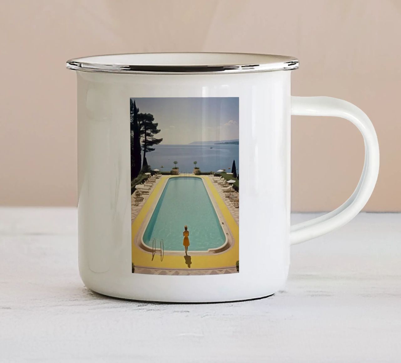 Piscina retrò di Cannes tazza in smalto da alan Shop