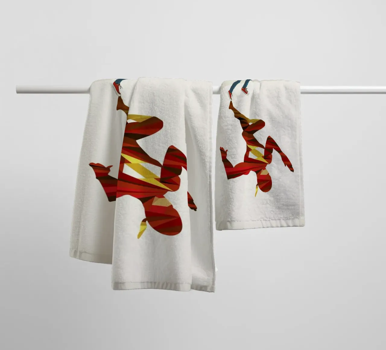 Super Shadows Scarlet Speedster 2 asciugamano da bagno da Jason Ratliff