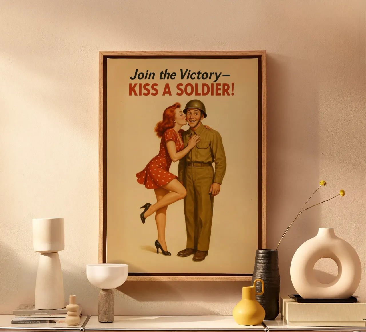 Unisciti alla vittoria Bacia un soldato Poster pinup vintage tela con Cornice a cassetta da Hecate Pim Designs
