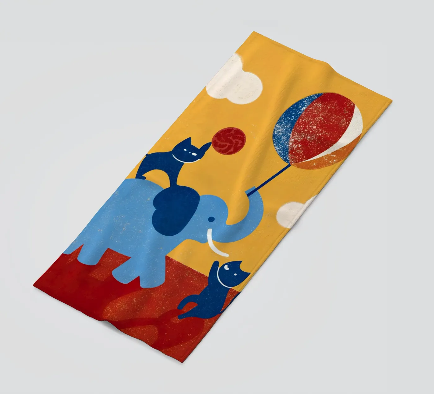 Elefante e gatto telo mare da THE LATEST SHOP