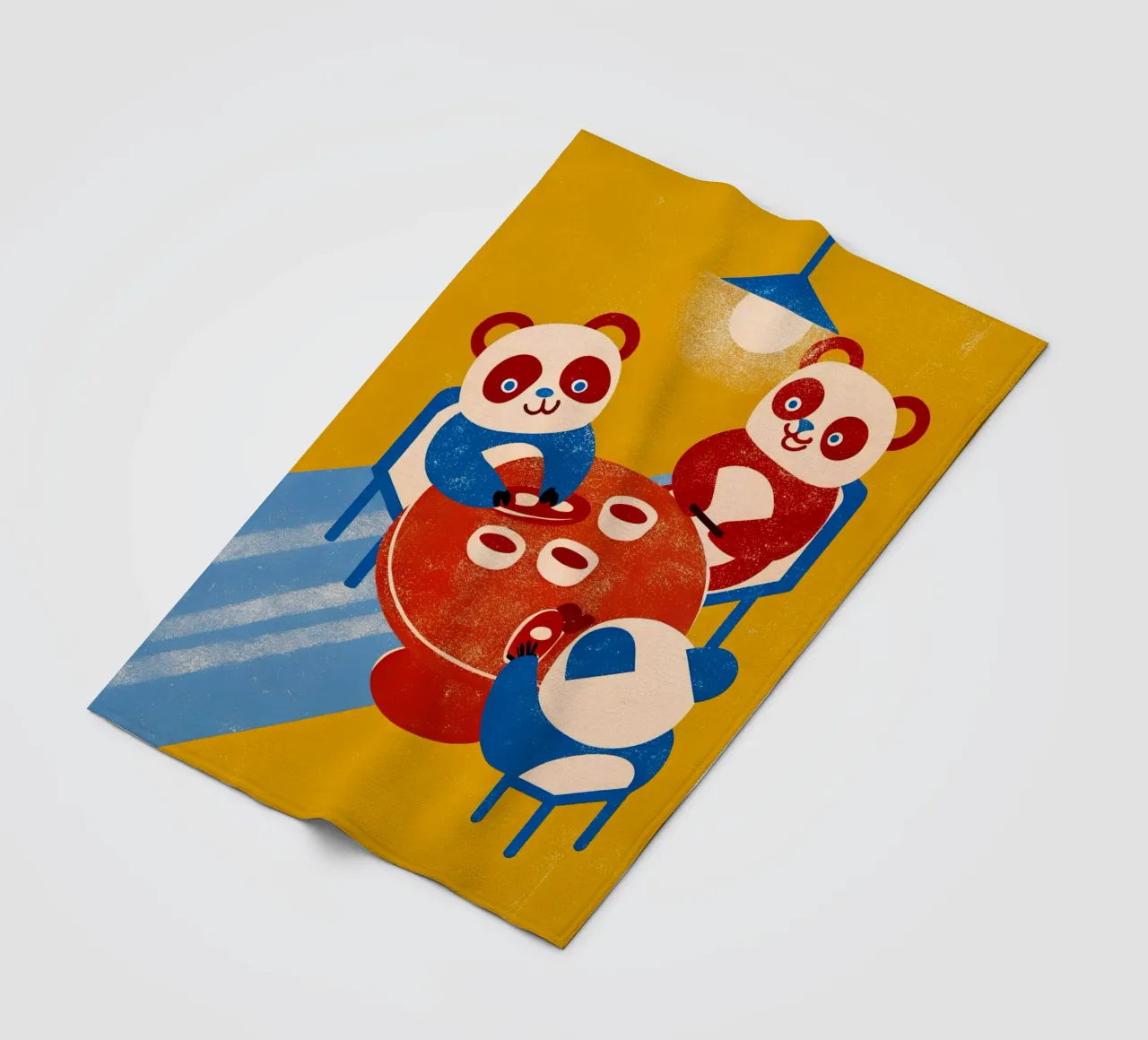 Panda seduto e rilassato coperta in pile da THE LATEST SHOP