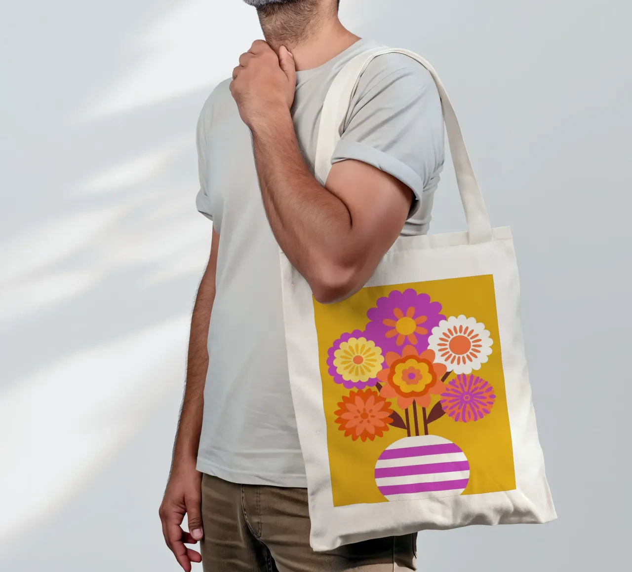 Kadapul Flower in Vase tote bag by FLOWER PLACE SHOP