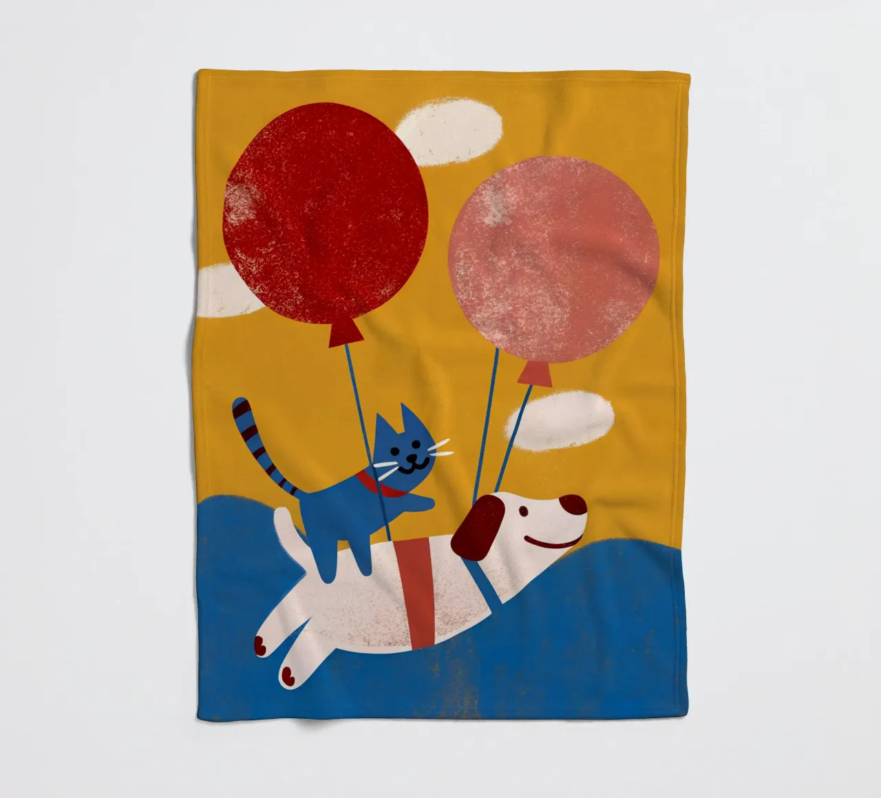 Cane e gatto in palloncini coperta in pile da THE LATEST SHOP