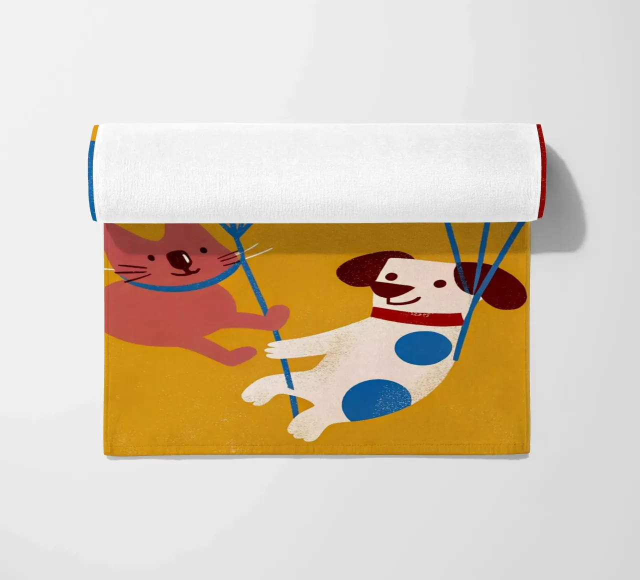 Cane e gatto in palloncini telo mare da THE LATEST SHOP