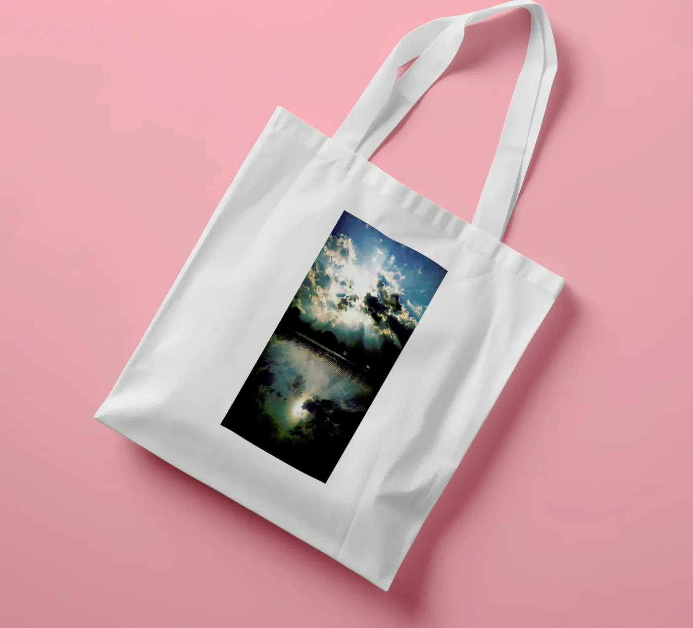 The Rays tote bag by Angelo Cerantola