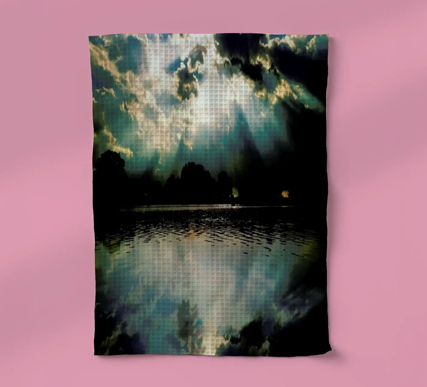 The Rays tea towel by Angelo Cerantola