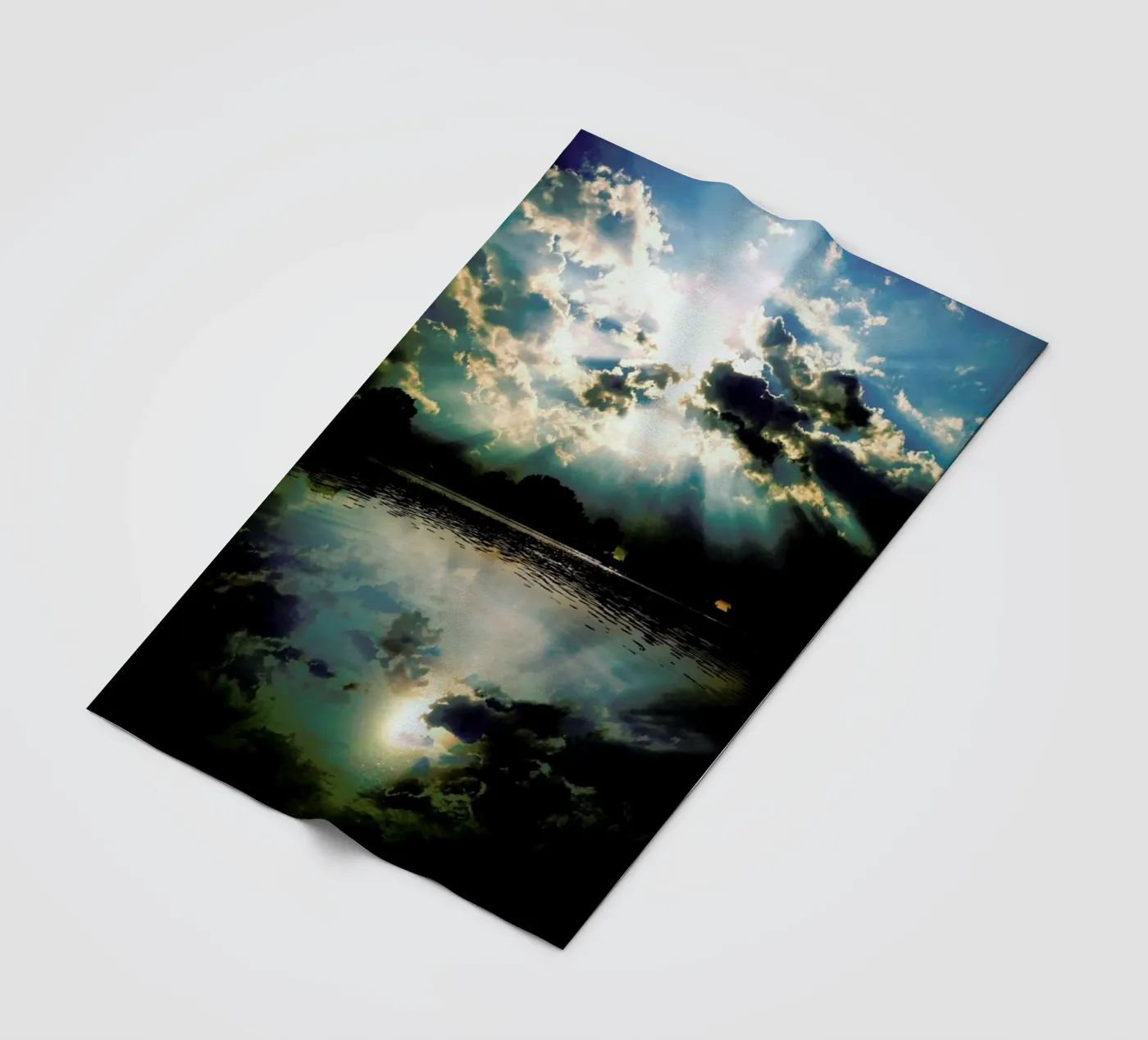 The Rays Fleecedecke von Angelo Cerantola