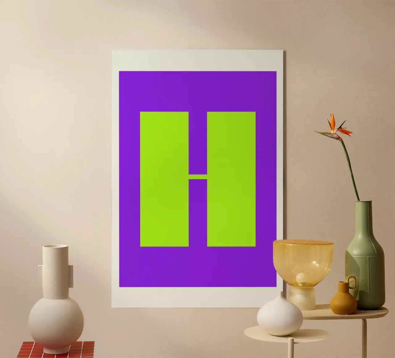 Colorful H plexiglass da Mottos by Sinan Saydik