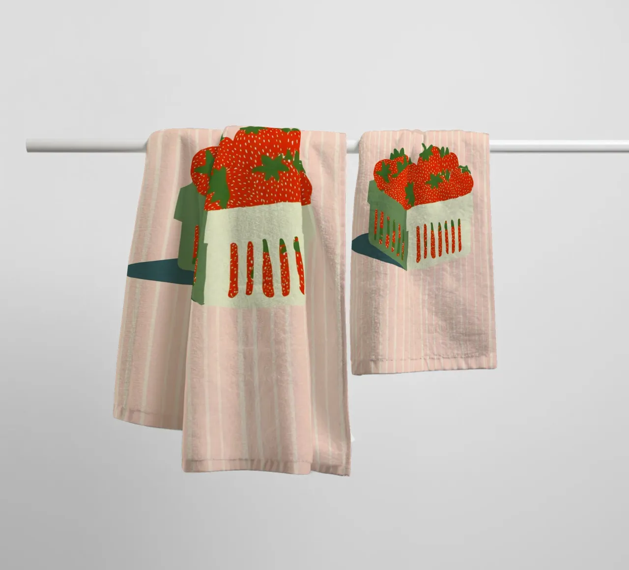 The Strawberries asciugamano da bagno da Gypsy Galleria