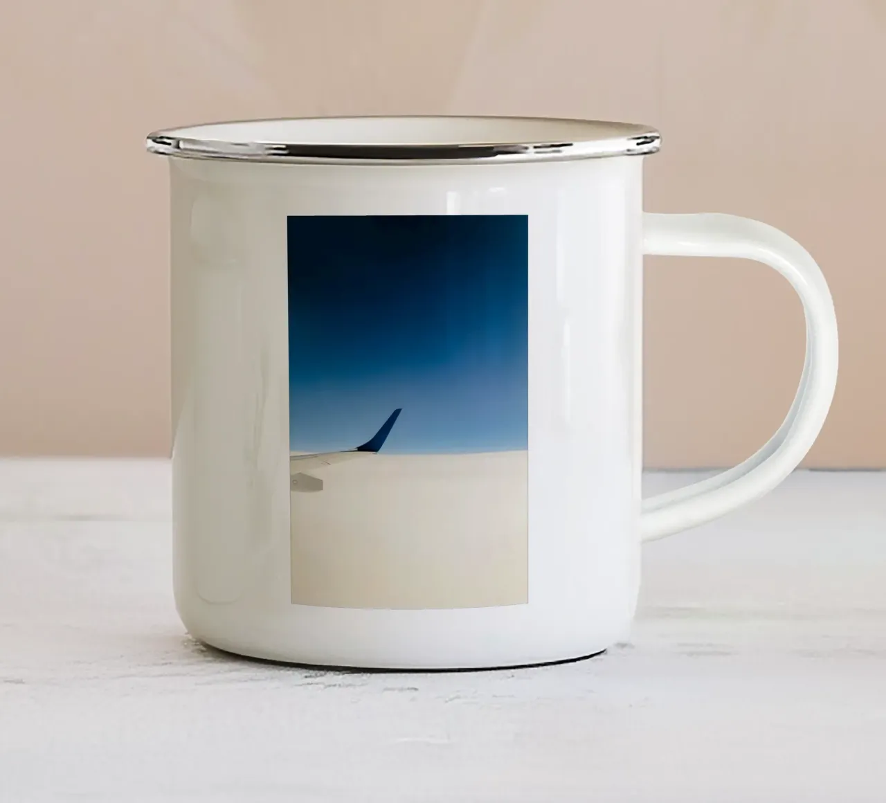nuvole d'aereo tazza in smalto da Bleu