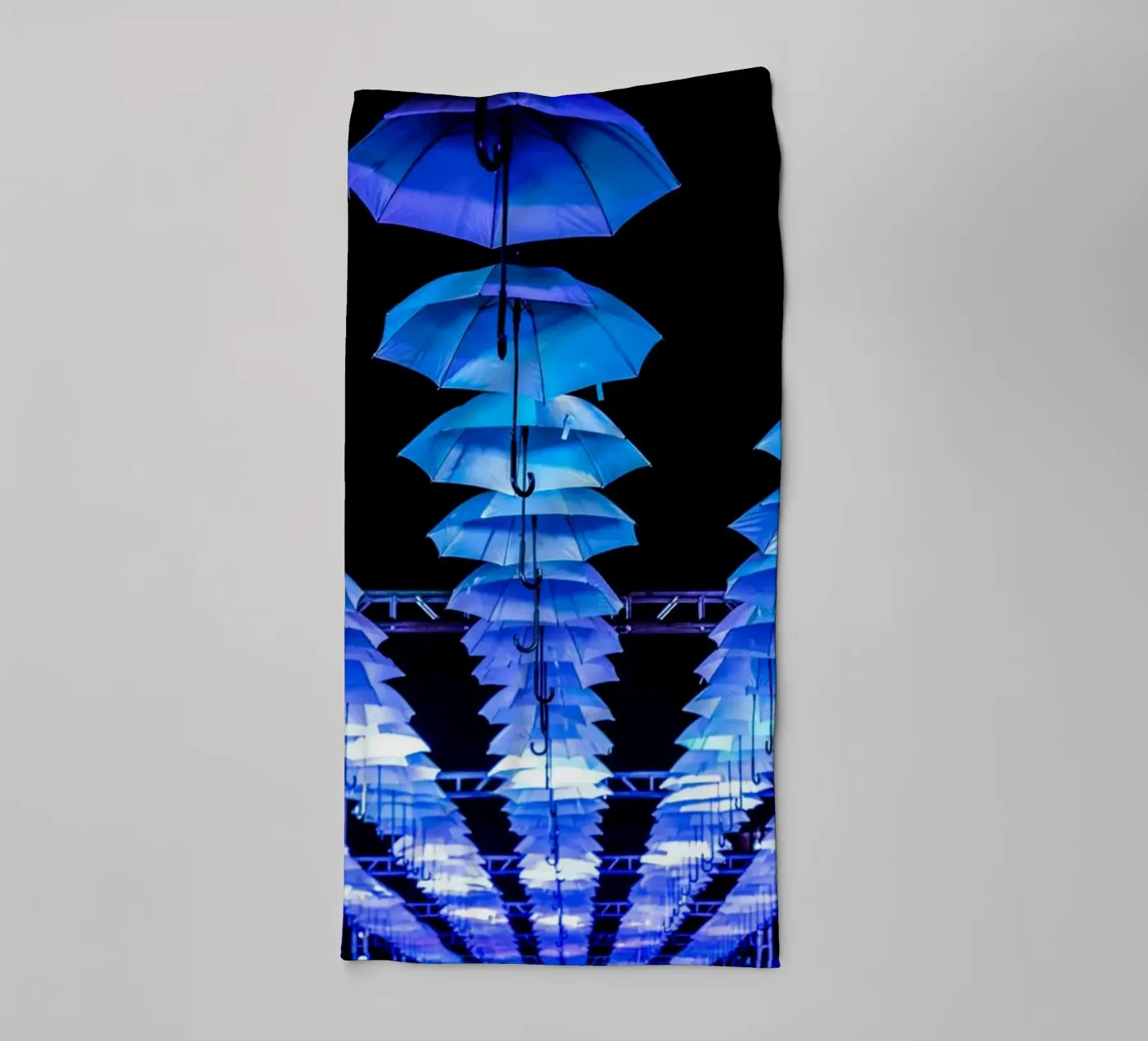 umbrellas installed towel by Bleu