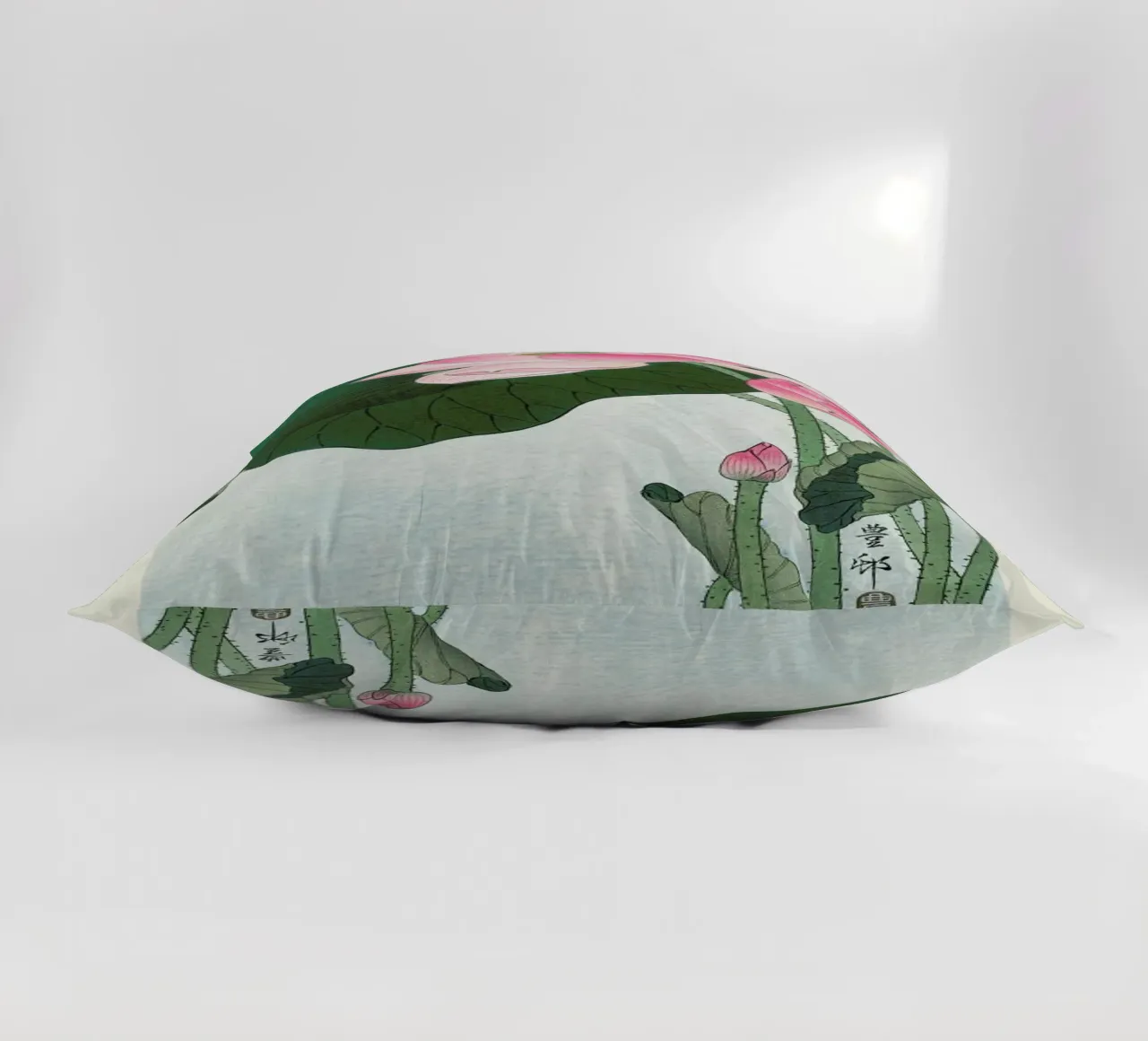 Koson - Lotus Flower cuscino da Vintage by JUNIQE