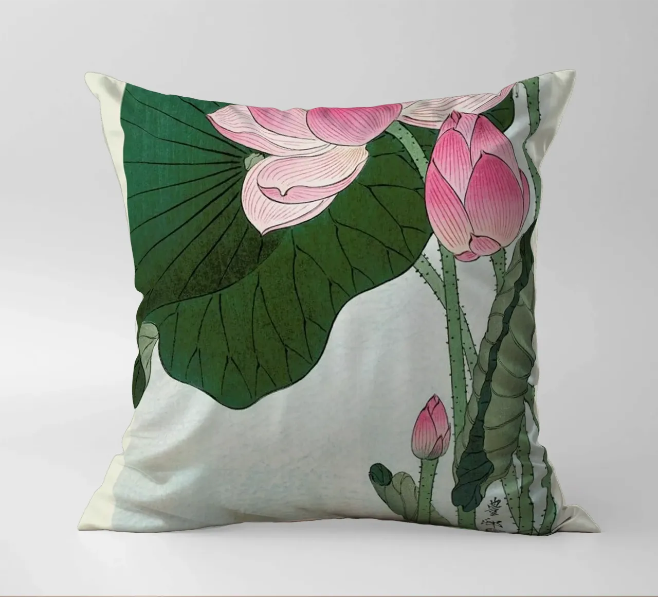 Koson - Lotus Flower cuscino da Vintage by JUNIQE