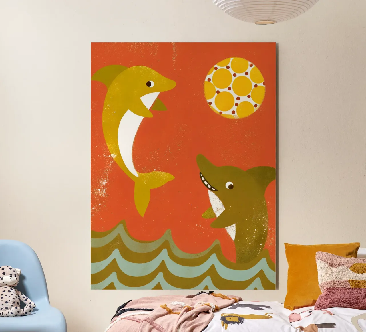 Delfini e squali che giocano a palla alluminio dibond da THE LATEST SHOP