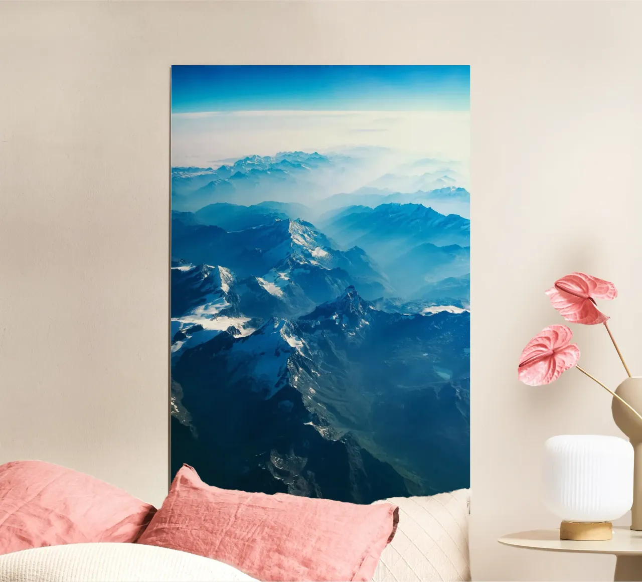 montagne neve poster con telaio in alluminio da Bleu