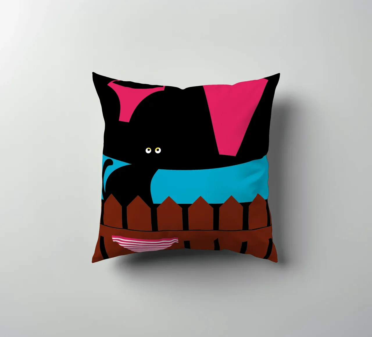 Biancheria intima e gatti cuscino da LOOK DIFFERENT