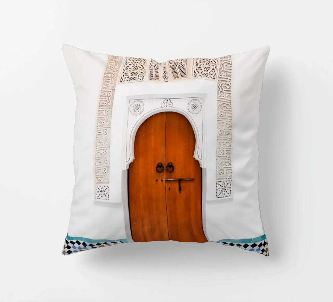 Moroccan architecture in Marrakesh cuscino da photolovers