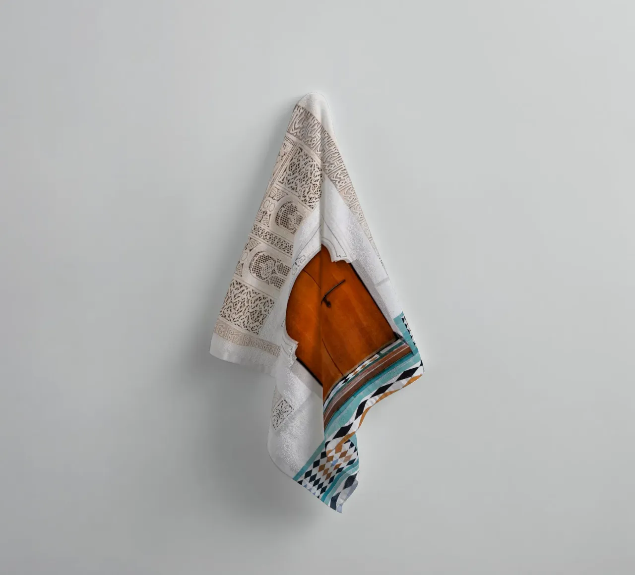 Moroccan architecture in Marrakesh asciugamano da bagno da photolovers