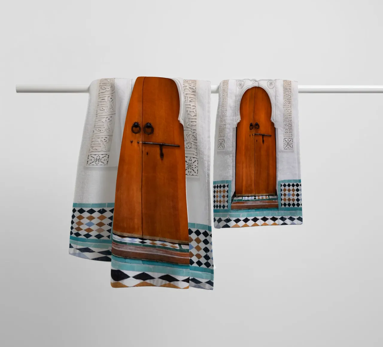 Moroccan architecture in Marrakesh asciugamano da bagno da photolovers