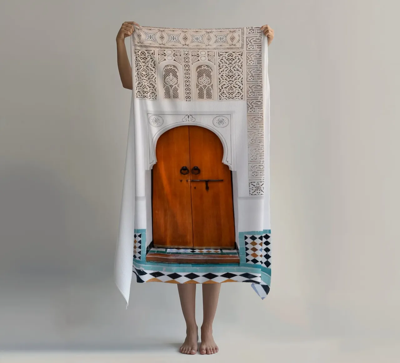 Moroccan architecture in Marrakesh telo mare da photolovers