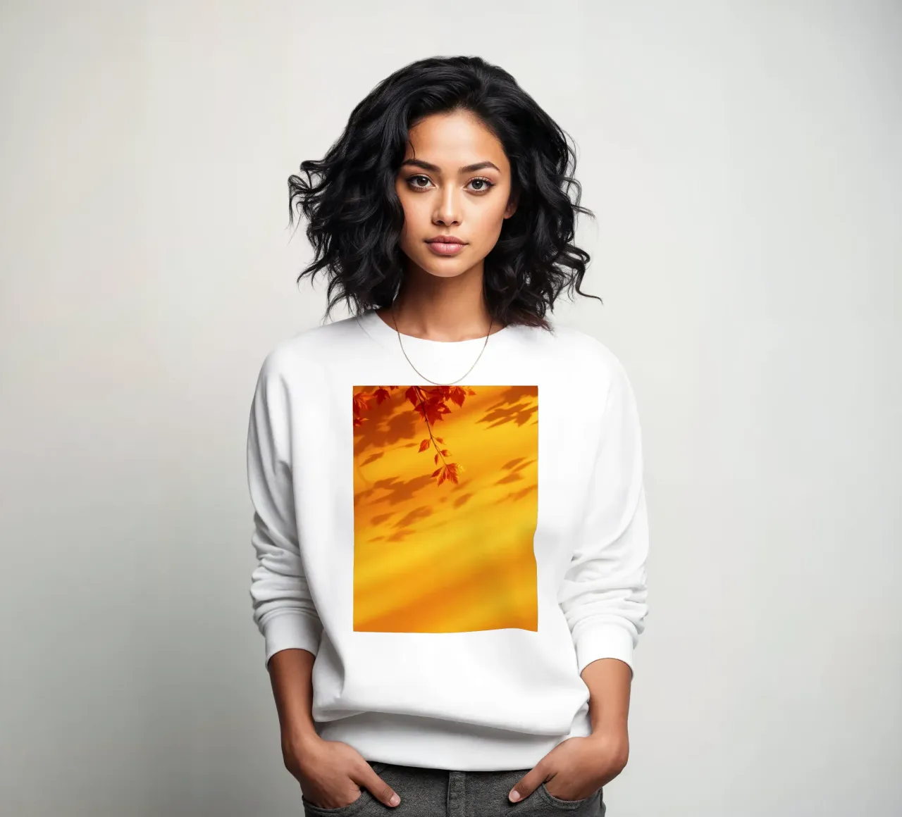 herfstbladeren werpen schaduwen op een warme gele achtergrond sweatshirt van DesignDoodle
