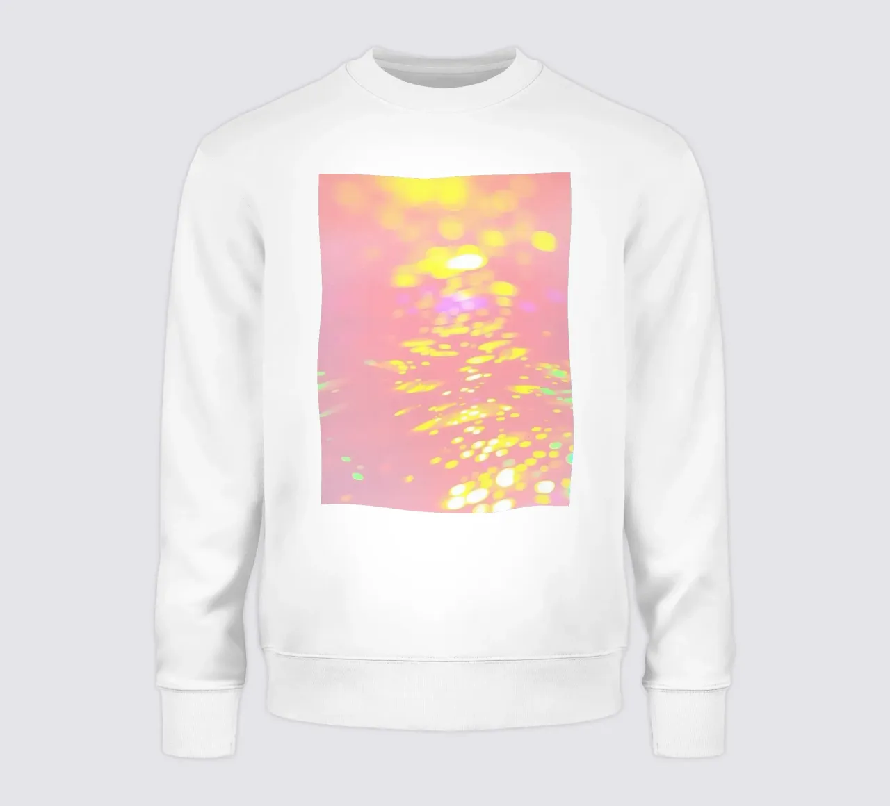 Reflets chatoyants d'une lumière colorée sur un art rose tendre sweat de DesignDoodle
