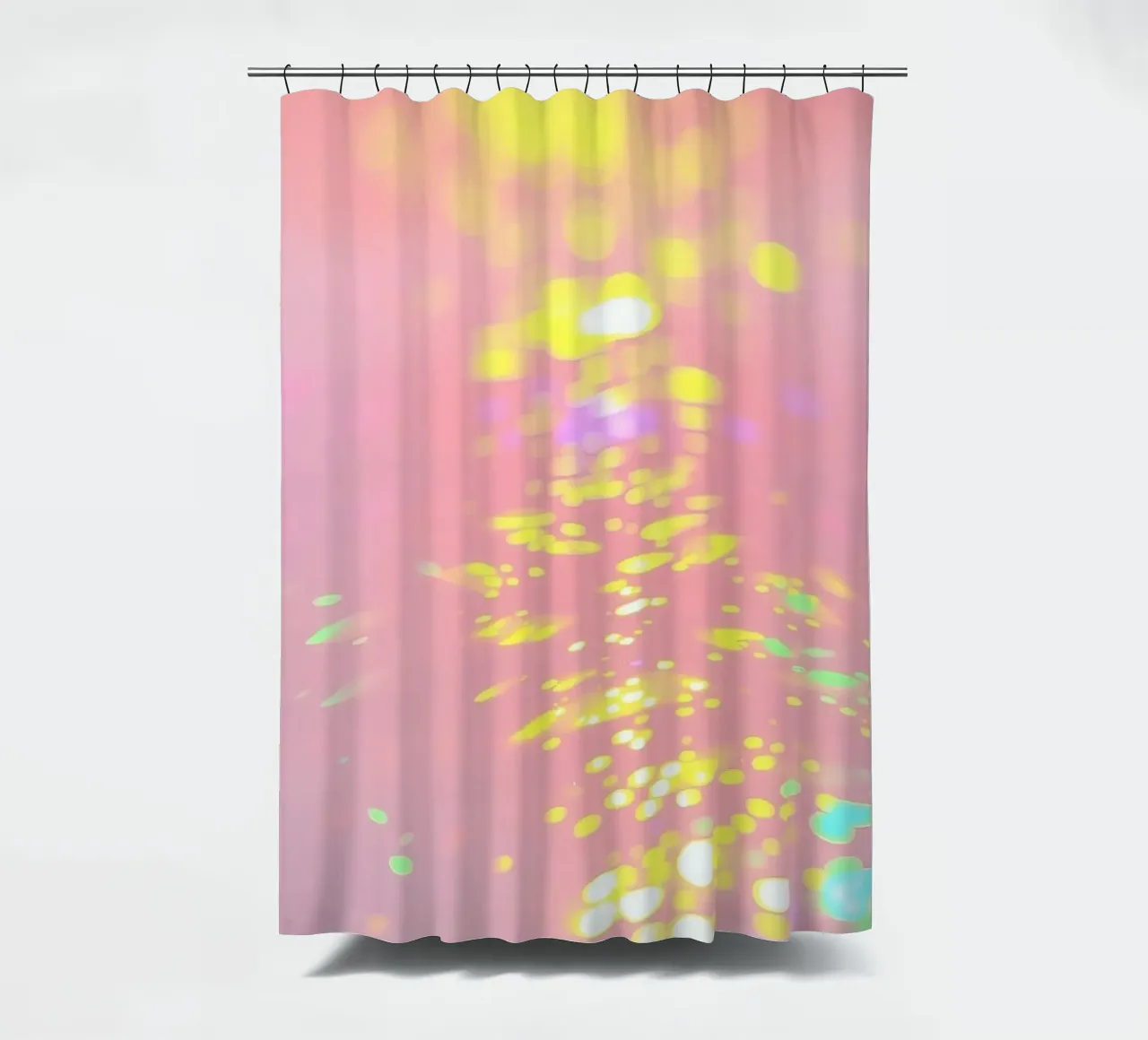 Riflessi scintillanti di luce colorata su un'arte rosa tenue tenda da doccia da DesignDoodle