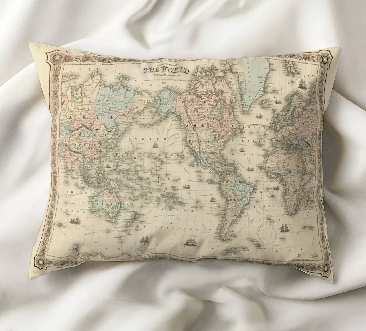 Colton's Map of the World cuscino da Vintage by JUNIQE