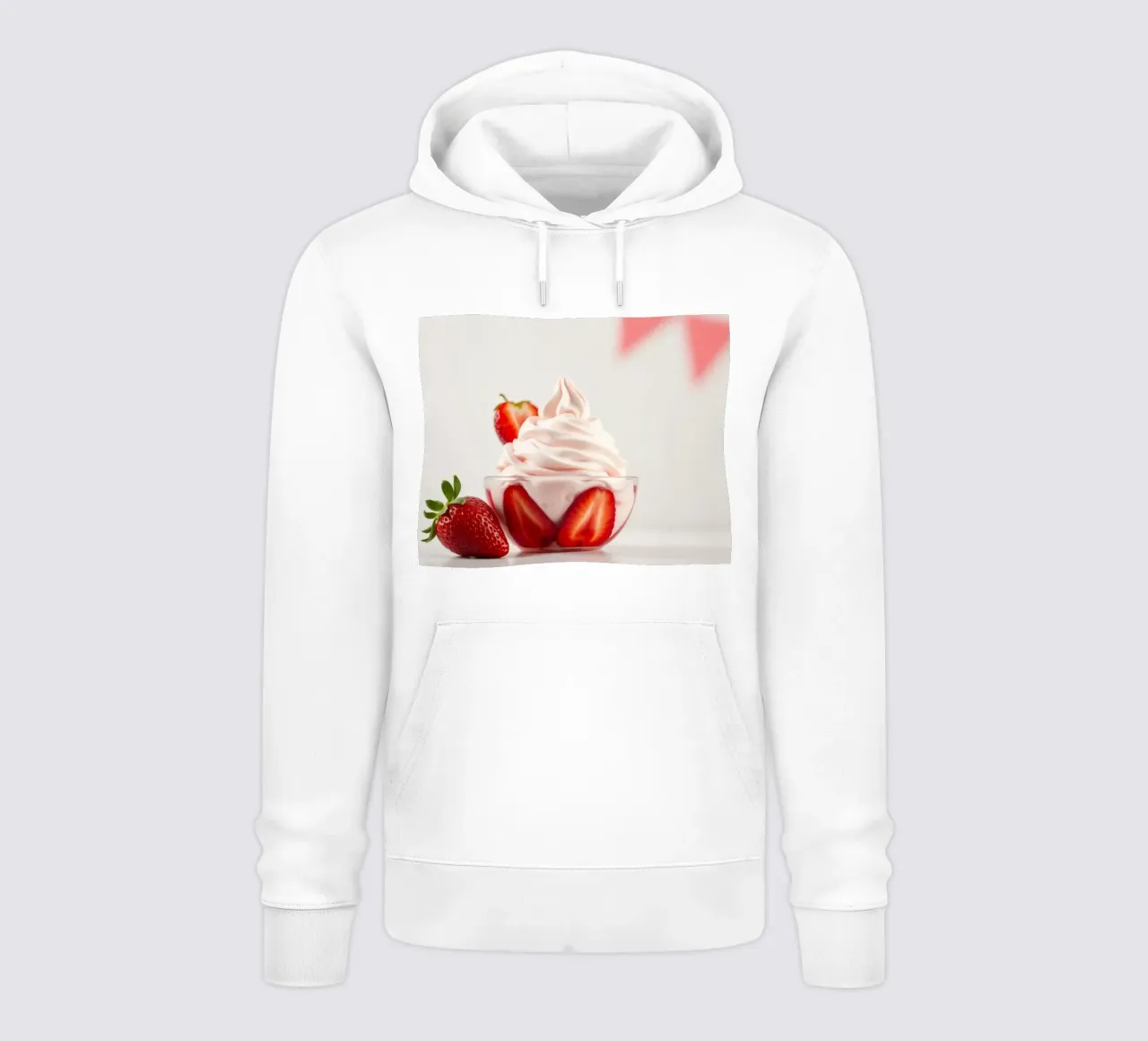 Delizioso dessert alla fragola servito in una coppa di vetro felpa con cappuccio da DesignDoodle