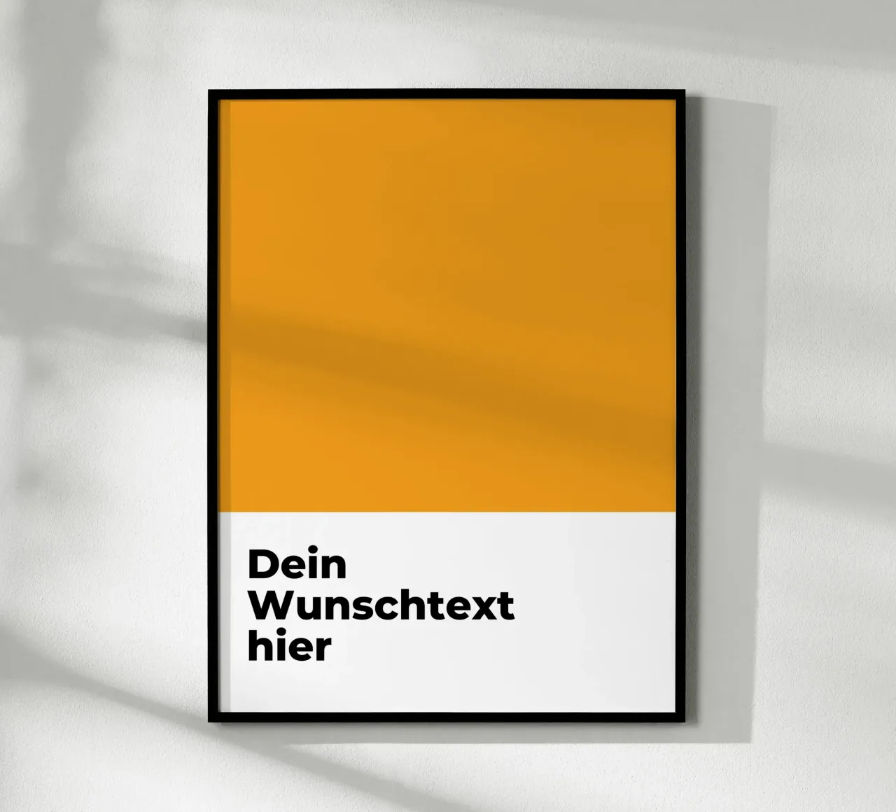 Wunschtext - geometrisch orange poster con telaio in legno da WORTSPIEL