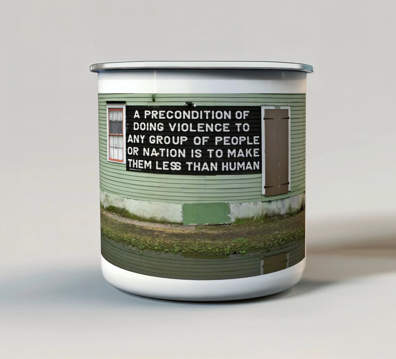Truth in NOLA tazza in smalto da Marc Gruninger