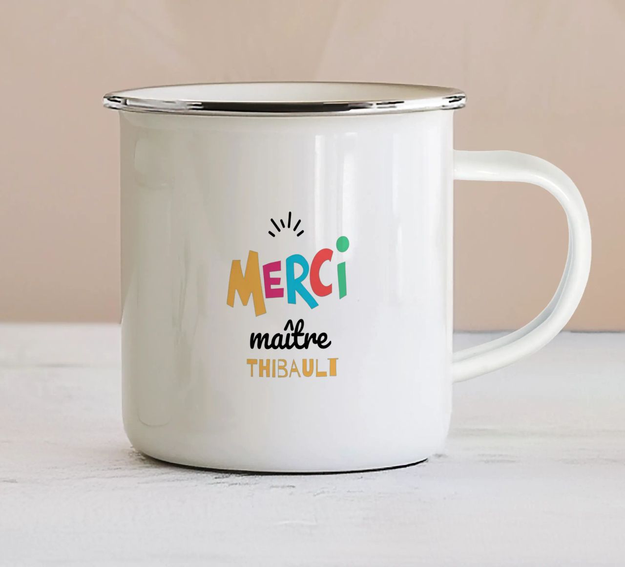Merci Maître(sse) - Modèle coloré tazza in smalto da Idées & Création