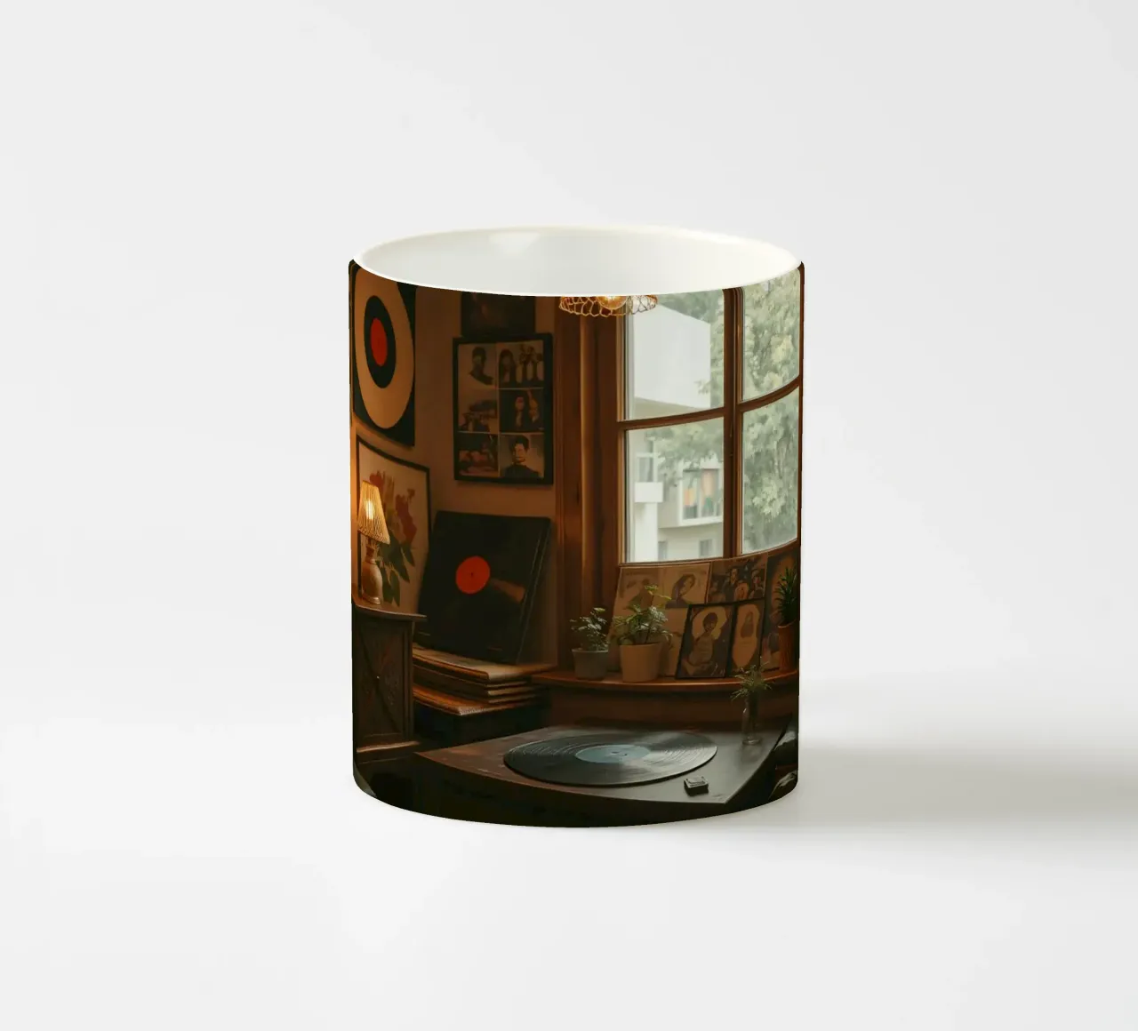 Interior design vintage con dischi e piante tazza in ceramica da DesignDoodle