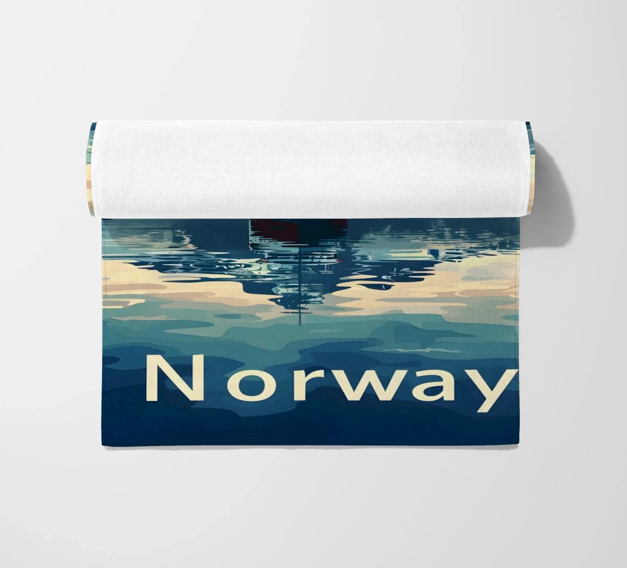 Norwegen Fjord Reiseposter Strandtuch von Vintage Travel Art