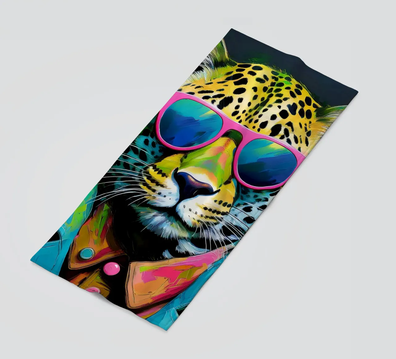 Leopard Pop Art con occhiali da sole in colori neon telo mare da Take Your Art BV