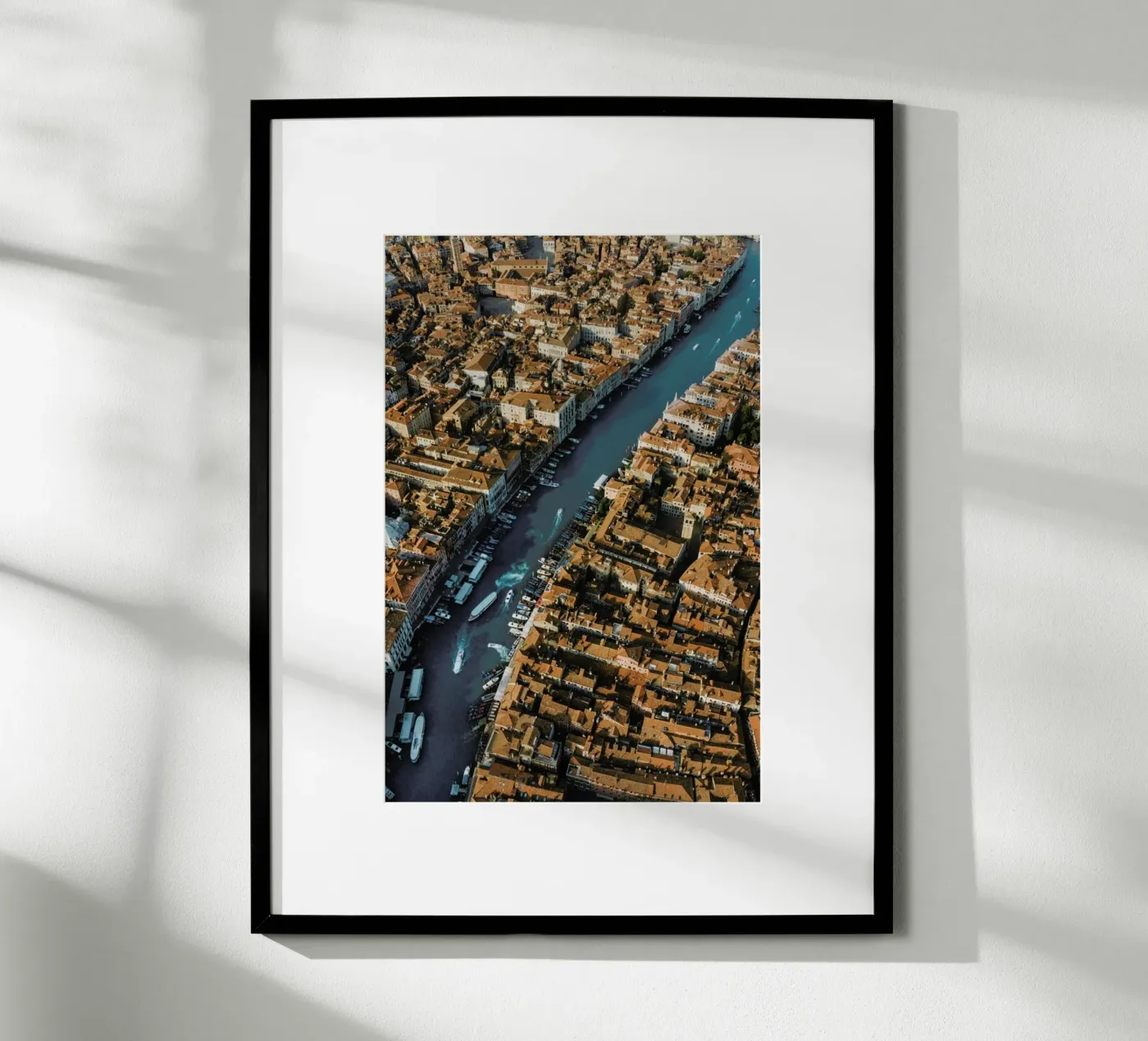 The Canal poster da EyeEm Mobile GmbH