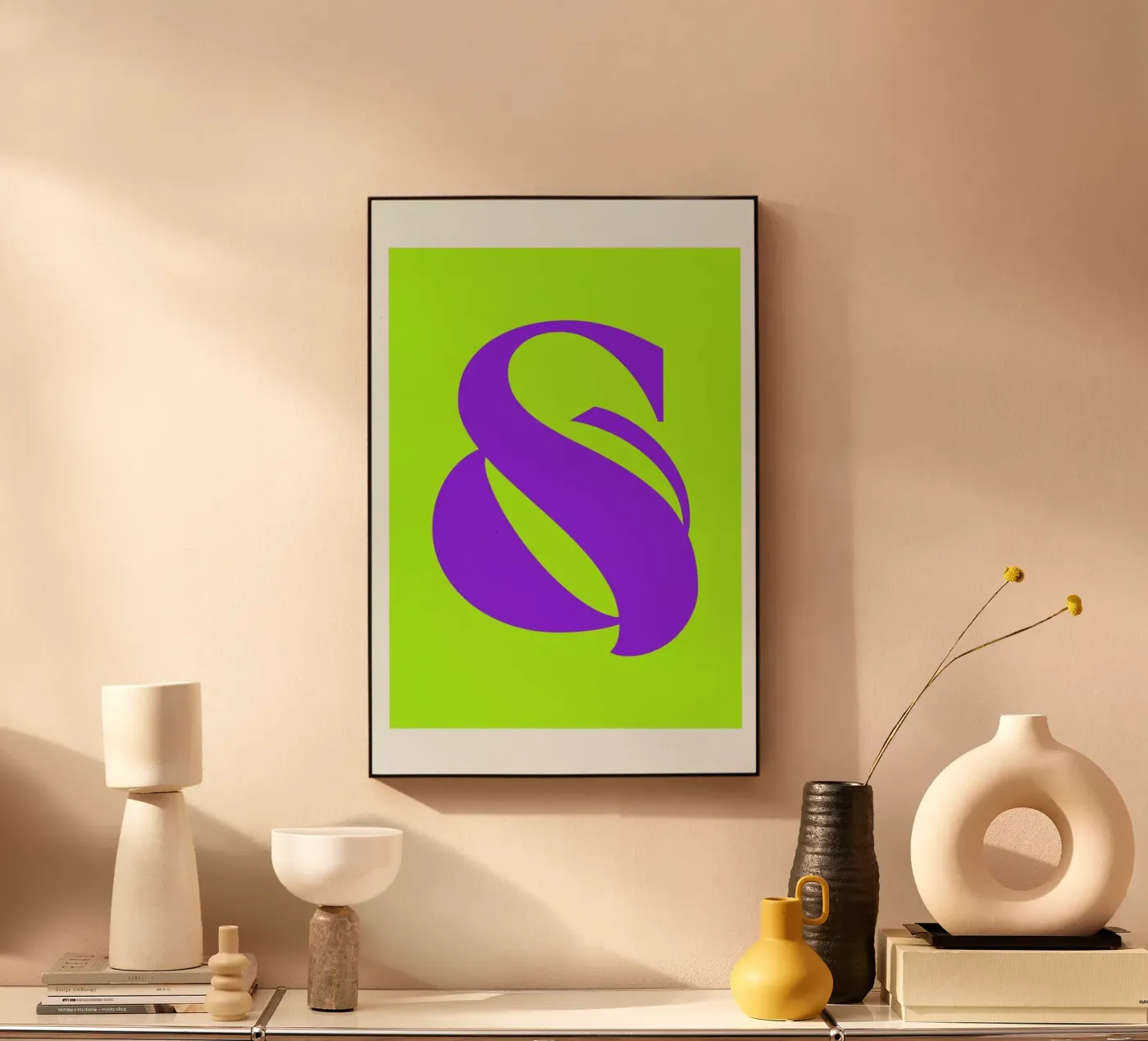 Colorful & plexiglass da Mottos by Sinan Saydik