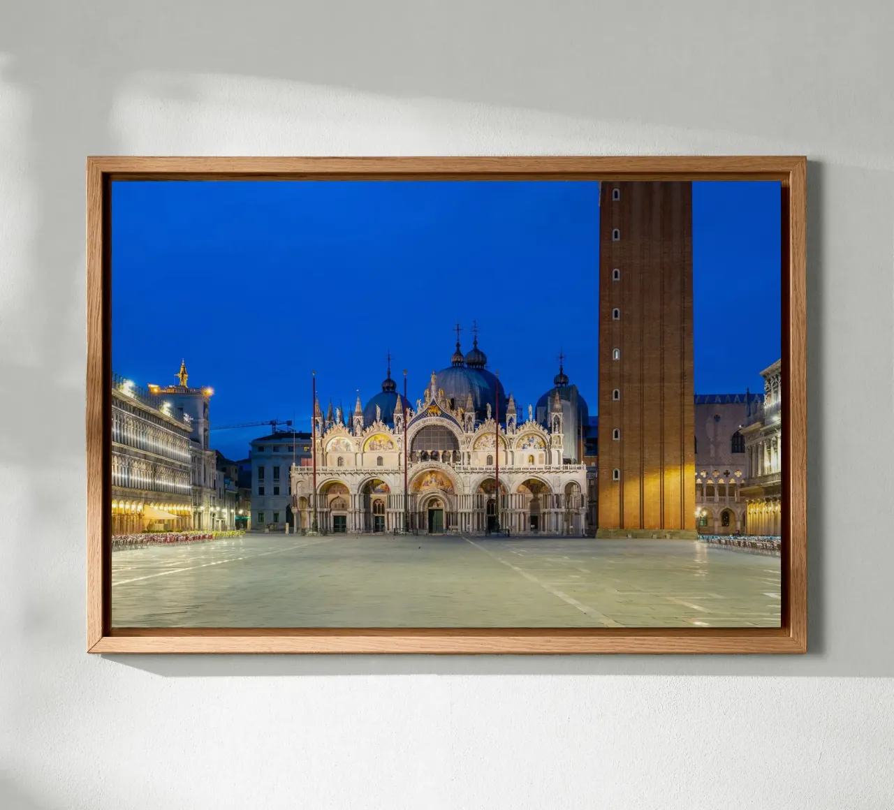 Venezia di velluto tela con Cornice a cassetta da PhotoVibe Decor