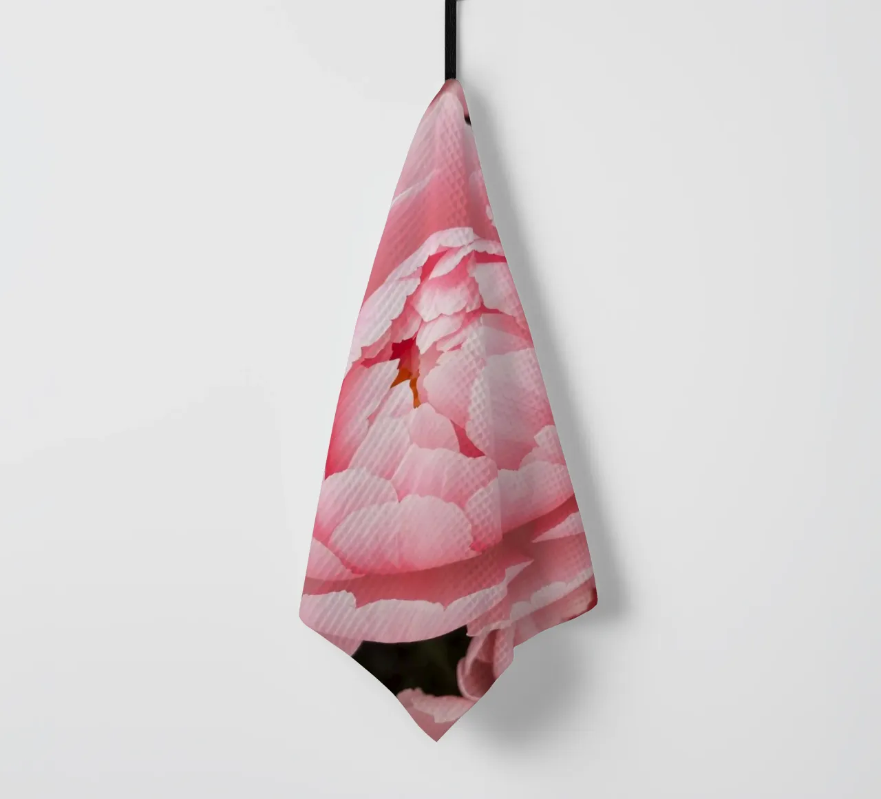 Bellissime peonie rosa in piena fioritura che mettono in mostra un'arte delicata canovaccio da cucina da DesignDoodle